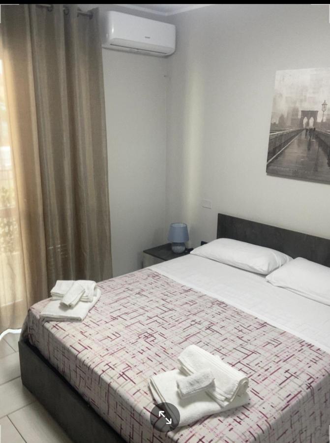 Casa Giuly 181 Bed & Breakfast Napoli Ngoại thất bức ảnh