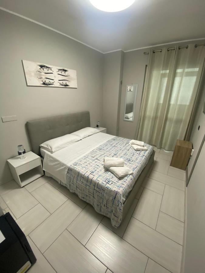 Casa Giuly 181 Bed & Breakfast Napoli Ngoại thất bức ảnh