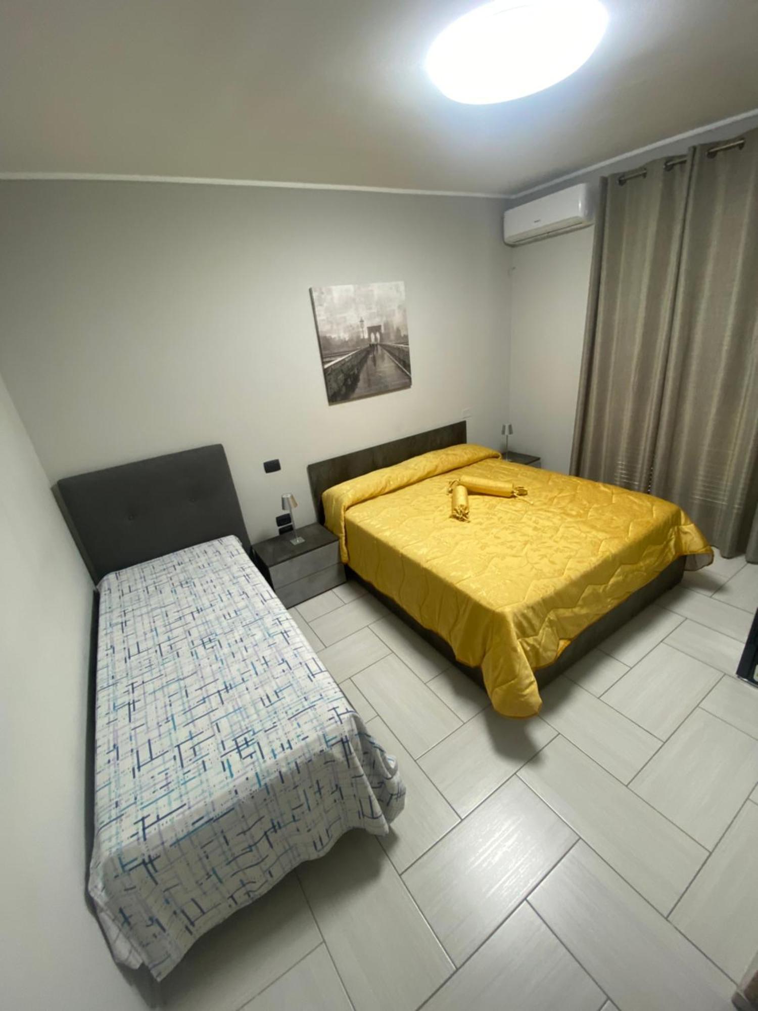 Casa Giuly 181 Bed & Breakfast Napoli Ngoại thất bức ảnh